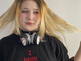 girl cam PilarVanhee