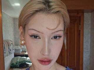 naked girl with webcam masturbating with sextoy RavenBahamonde