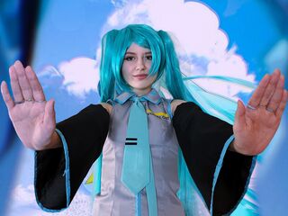 chatroom webcam photo ReutLina