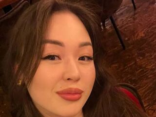 shower webcam RosalindaVivar