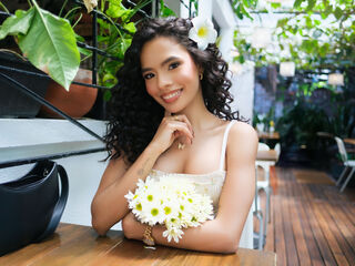 masturbating SamanthaSwan