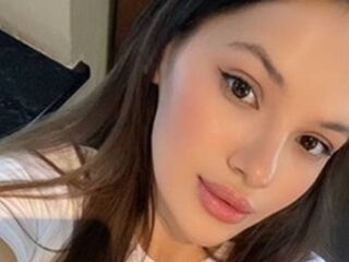 real live cam SantinaHeckle