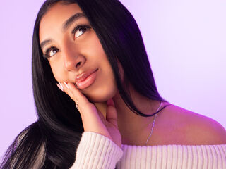 naked camgirl photo SaraClac