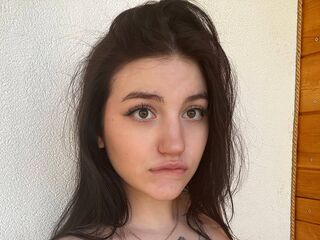 camgirl playing with vibrator SashaPefferman