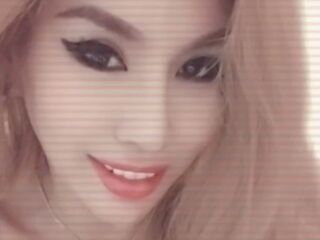 naked cam chatroom SavannahAnderson