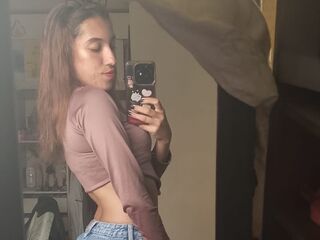 naked camgirl masturbating ScarlettMilley