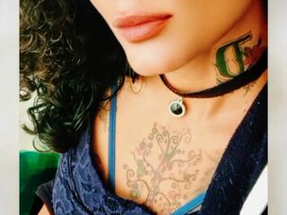 camgirl live ShantelRyana