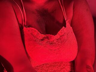 masturbating camgirl SharmahSoumi