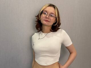 naked girl with live cam ShemikaDestro
