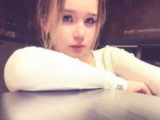 shower live cam ShenitaCoffey
