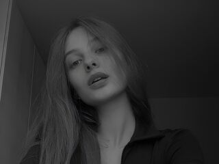 livesex cam girl SnoopikSun