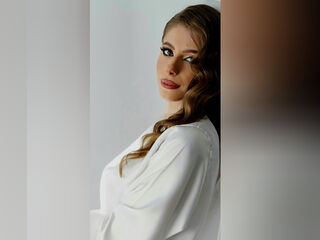 topless camgirl SofiaVoset