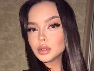 mastubating web cam girl SophieDea