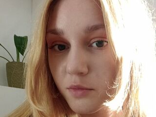 fingering webcamgirl StefaniLuxe