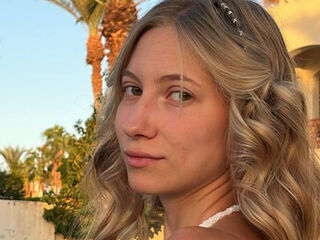 adultcam picture TainaTatge