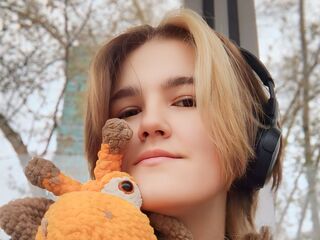 live webcam performer TanyaFornier