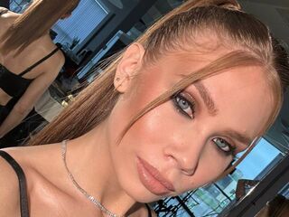 webcampicture TawnyaCarwell