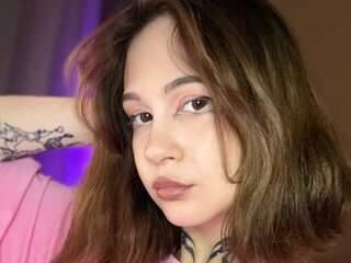 naughty camgirl masturbating TobiRoback