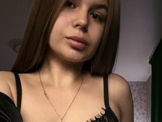 camwhore masturbating with dildo TonitaClark