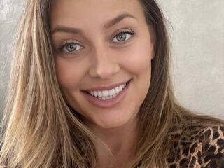 fingering camwhore VeraSurikova