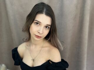 free webcam chat WandaHearing