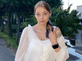 masturbating girl YerMorua